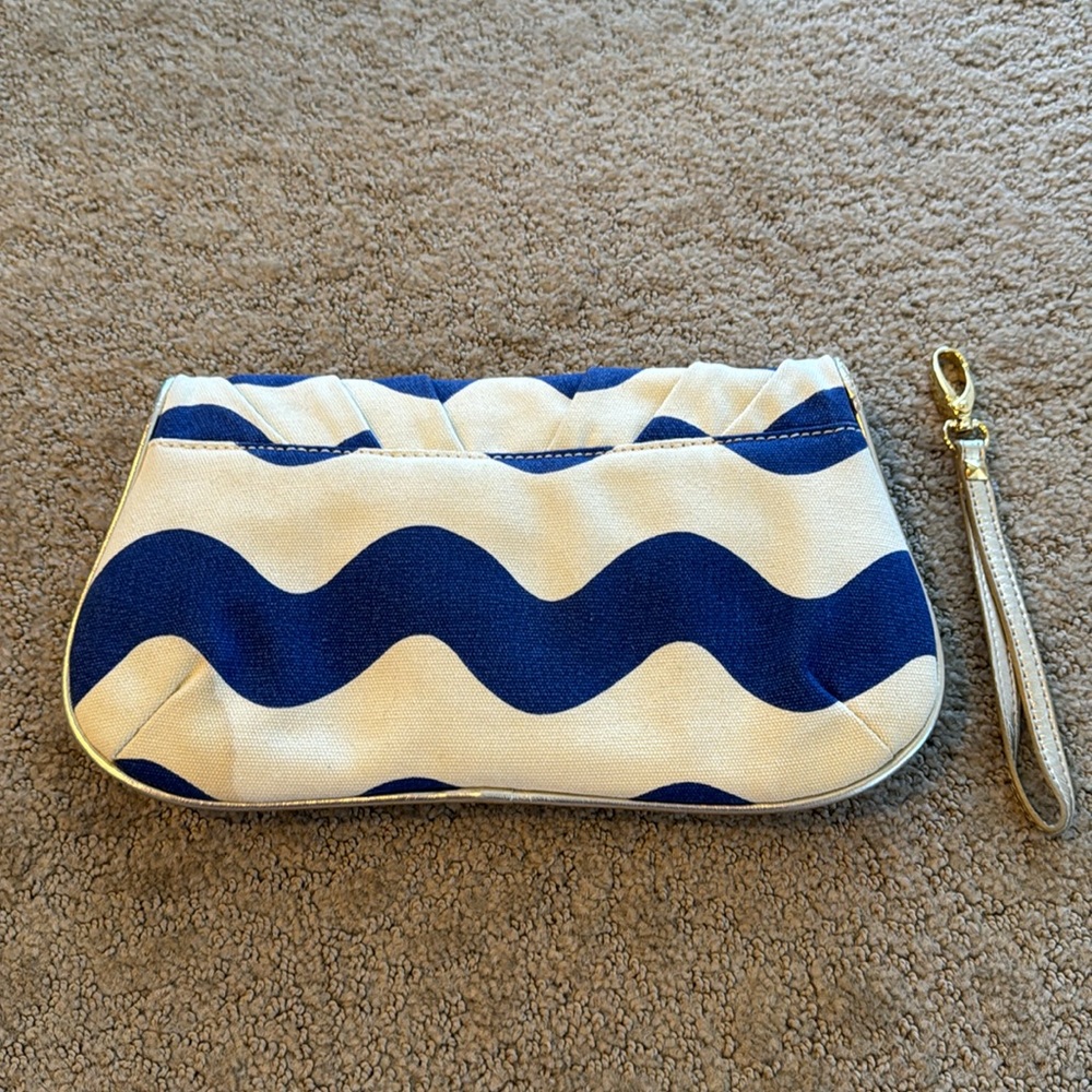 Felix Rey for Target Clutch - Picture 2 of 5